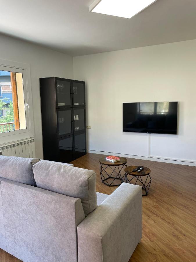 Apartamento Centrico En Berga - Alberga Kültér fotó